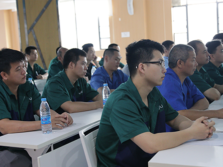 8月業(yè)務(wù)技能培訓(xùn)會(huì)圓滿(mǎn)結(jié)束